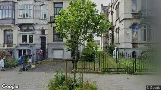 Apartments for rent in Brussels Sint-Lambrechts-Woluwe - Photo from Google Street View