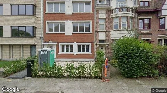 Apartments for rent in Antwerp Berchem - Photo from Google Street View