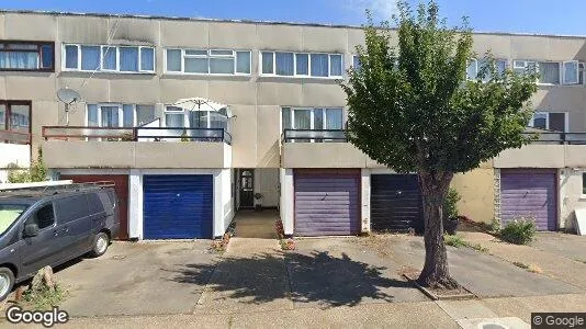 Apartments for rent in Mitcham - Surrey - Photo from Google Street View