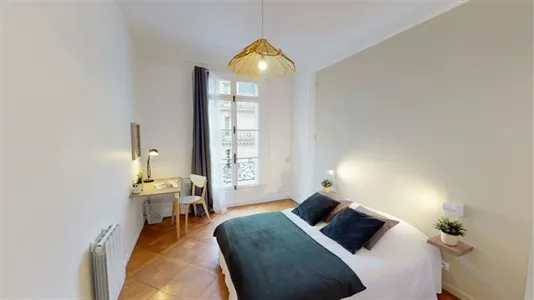 Rooms in Paris 16éme arrondissement (North) - photo 3