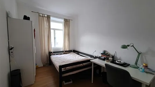 Rooms in Wien Penzing - photo 2