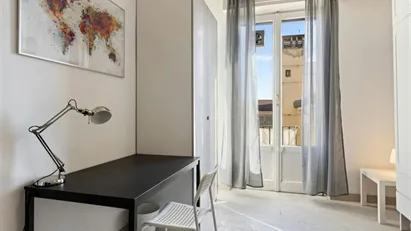 Room for rent in Milano Zona 1 - Centro storico, Milan