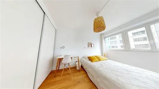Rooms in Lyon - photo 2