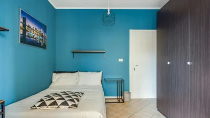 Room for rent in Milano Zona 2 - Stazione Centrale, Gorla, Turro, Greco, Crescenzago, Milan