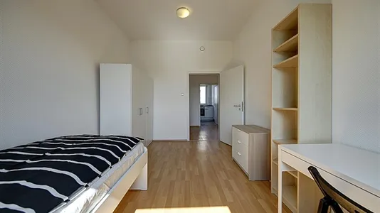 Rooms in Stuttgart Bad Cannstatt - photo 2