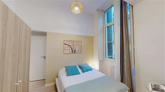 Rooms in Lyon - photo 2