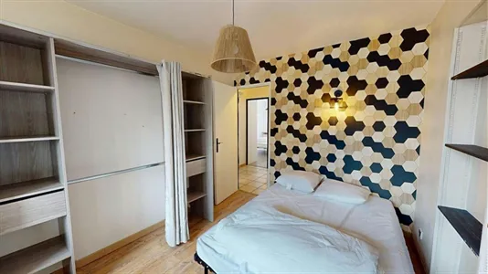 Rooms in Grenoble - photo 2