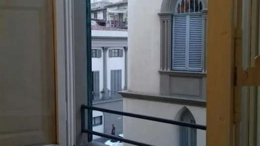 Rooms in Florence - photo 2