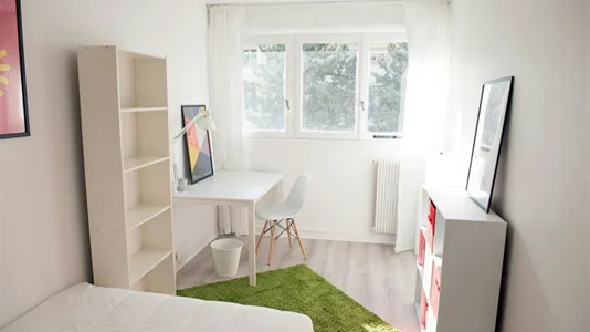 Rooms in Paris 15ème arrondissement - photo 2