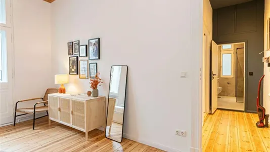 Apartments in Berlin Tempelhof-Schöneberg - photo 2