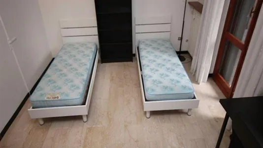 Rooms in Milano Zona 5 - Vigentino, Chiaravalle, Gratosoglio - photo 2