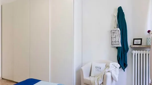 Rooms in Milano Zona 5 - Vigentino, Chiaravalle, Gratosoglio - photo 1