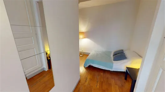 Rooms in Lyon - photo 3