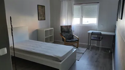 Room for rent in Caldas da Rainha, Leiria (Distrito)