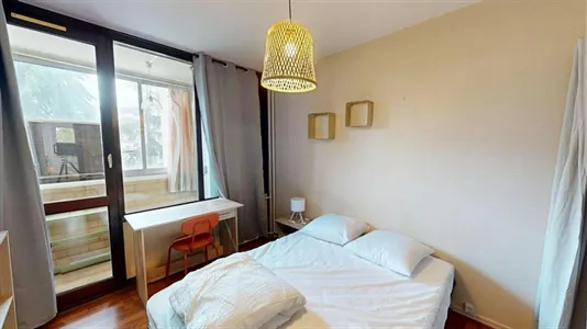 Rooms in Grenoble - photo 3
