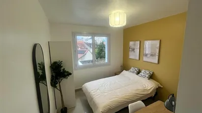 Room for rent in Dijon, Bourgogne-Franche-Comté