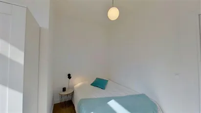 Room for rent in Nanterre, Île-de-France
