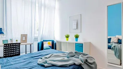 Room for rent in Milano Zona 2 - Stazione Centrale, Gorla, Turro, Greco, Crescenzago, Milan