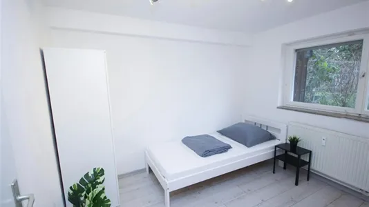 Rooms in Stuttgart Bad Cannstatt - photo 2