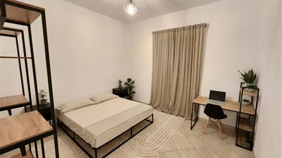 Room for rent in Roma Municipio VI – Roma Delle Torri, Rome