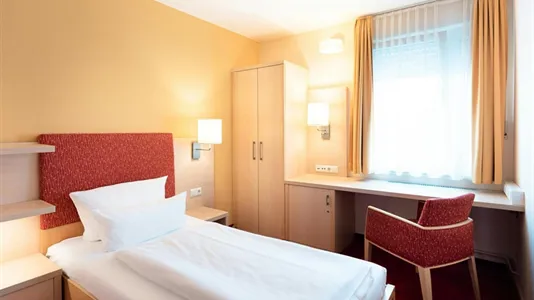 Rooms in Darmstadt - photo 1