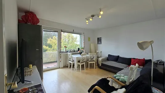 Apartments in Frankfurt Süd - photo 1
