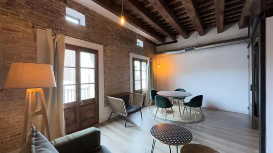 Apartments in Barcelona Ciutat Vella - photo 2