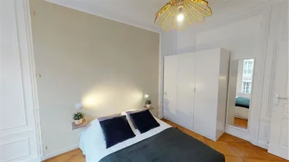 Room for rent in Paris 16éme arrondissement (North), Paris
