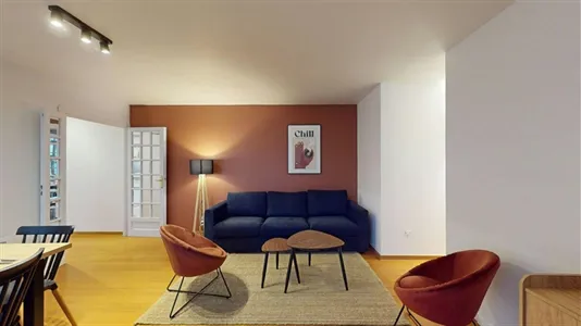 Rooms in Bobigny - photo 1