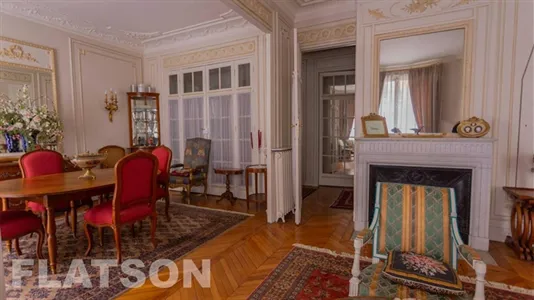 Apartments in Paris 16ème arrondissement (South) - photo 2