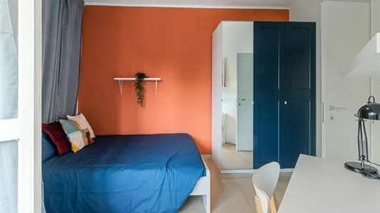 Rooms in Milano Zona 5 - Vigentino, Chiaravalle, Gratosoglio - photo 3