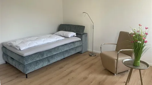 Rooms in Pforzheim - photo 3
