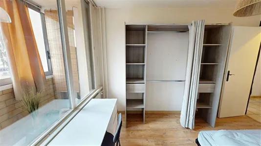 Rooms in Grenoble - photo 3