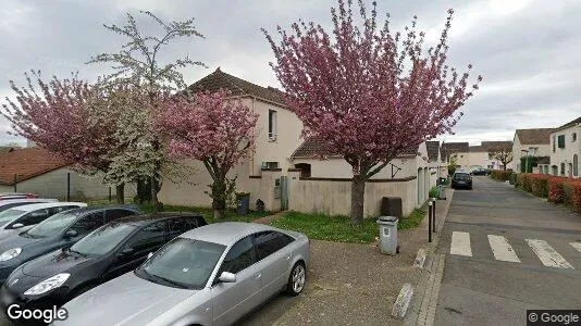 Apartments for rent in Étampes - Photo from Google Street View