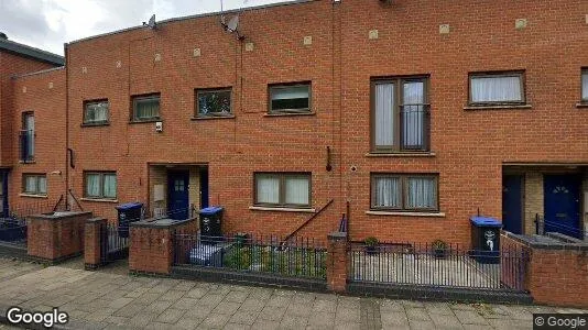 Rooms for rent in London NW9 - Photo from Google Street View