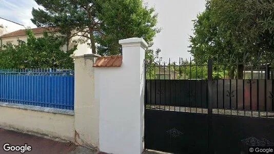 Apartments for rent in Nogent-sur-Marne - Photo from Google Street View