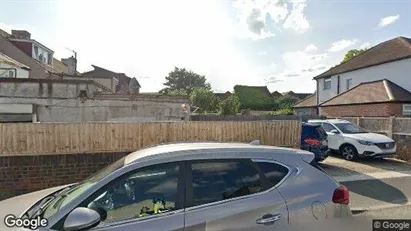 Rooms for rent in Feltham - Middlesex - Photo from Google Street View