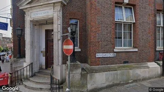 Apartments for rent in Luton - Bedfordshire - Photo from Google Street View
