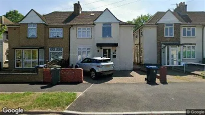Apartments for rent in Surbiton - Surrey - Photo from Google Street View