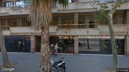 Apartments for rent in Barcelona Gràcia - Photo from Google Street View