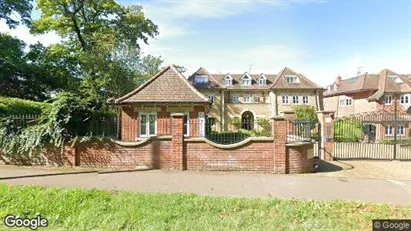Apartments for rent in Barnet - Hertfordshire - Photo from Google Street View