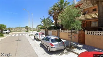 Apartments for rent in El Perellonet - Photo from Google Street View