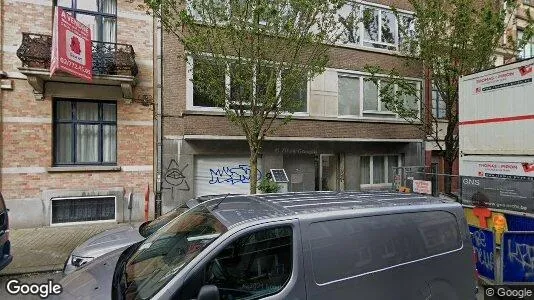 Apartments for rent in Brussels Elsene - Photo from Google Street View