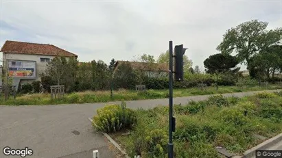 Apartments for rent in Avignon - Photo from Google Street View