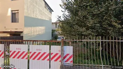 Apartments for rent in Quarto - Photo from Google Street View