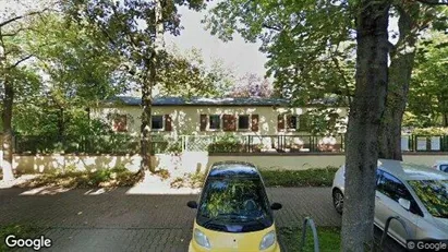 Apartments for rent in Frankfurt - Photo from Google Street View