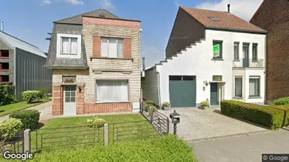 Apartments for rent in Oosterzele - Photo from Google Street View