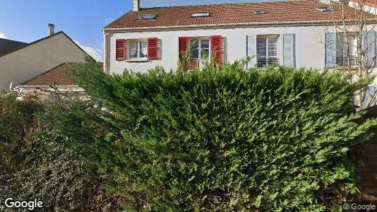 Apartments for rent in Pontoise - Photo from Google Street View