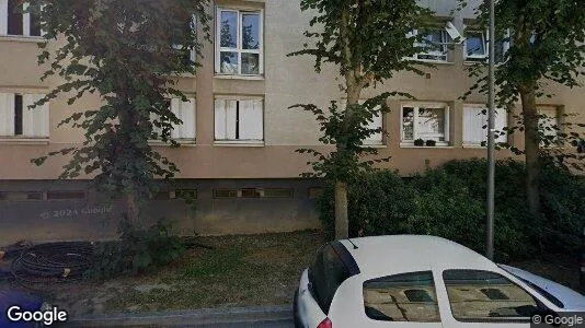 Apartments for rent in Boulogne-Billancourt - Photo from Google Street View