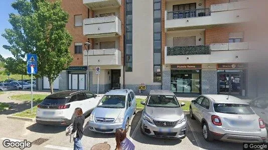 Apartments for rent in Opera - Photo from Google Street View